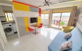 Apartamento en Salou con las vistas al Port Aventura