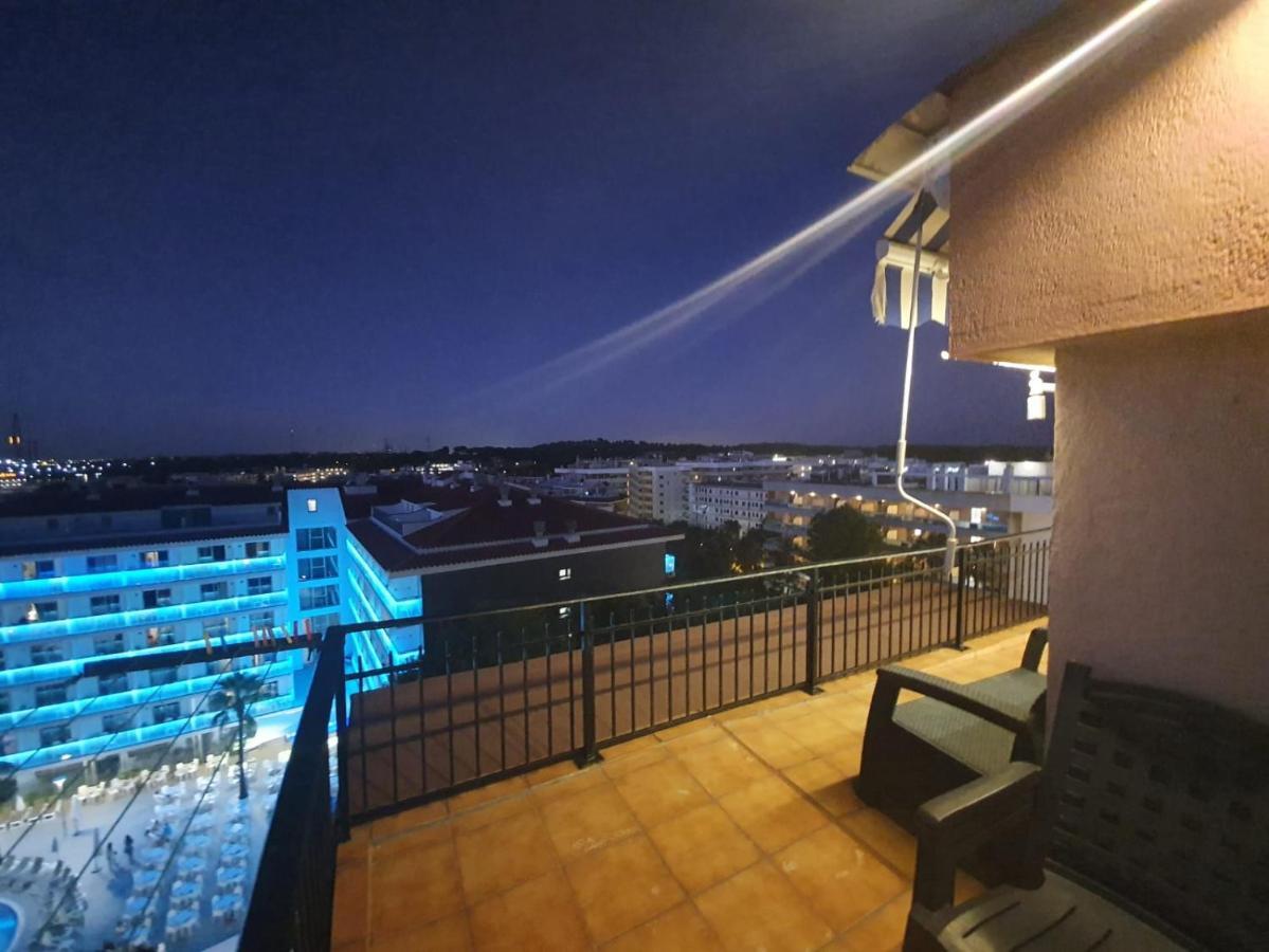 Apartamento en Salou con las vistas al Port Aventura Exterior foto